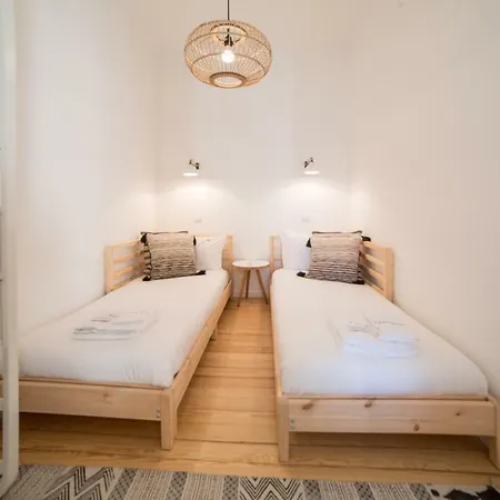 Flh Madragoa Bright Place ליסבון