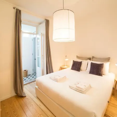 Flh Madragoa Bright Place דירה