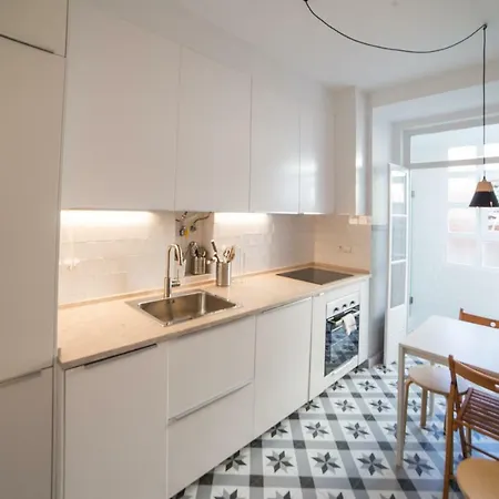 Apartman Flh Madragoa Bright Place